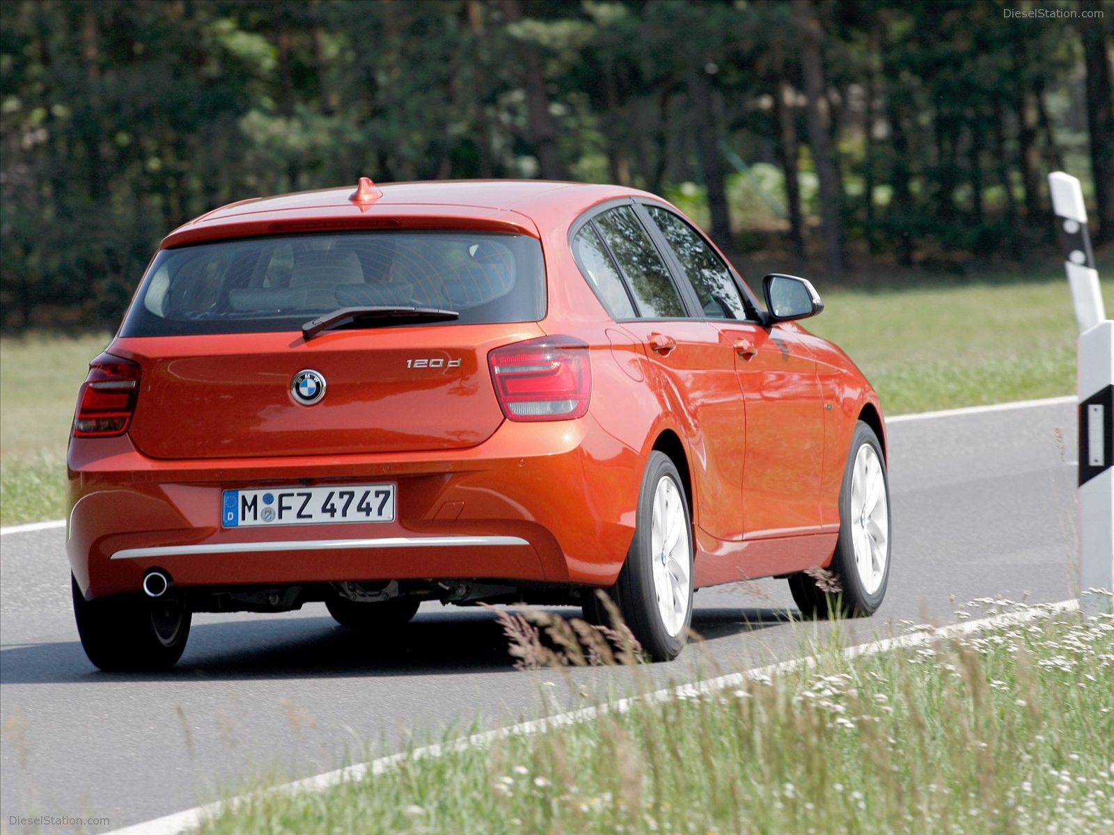 BMW 1-Series Urban Line 2012
