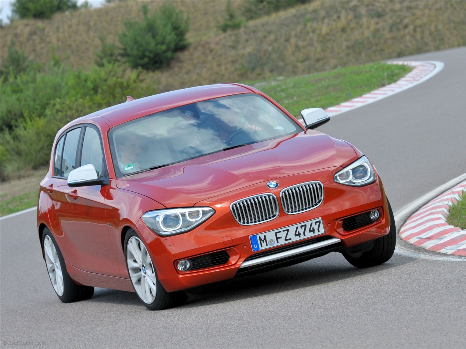 BMW 1-Series Urban Line 2012