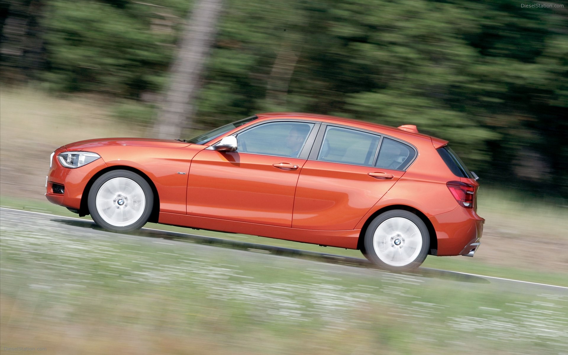 BMW 1-Series Urban Line 2012