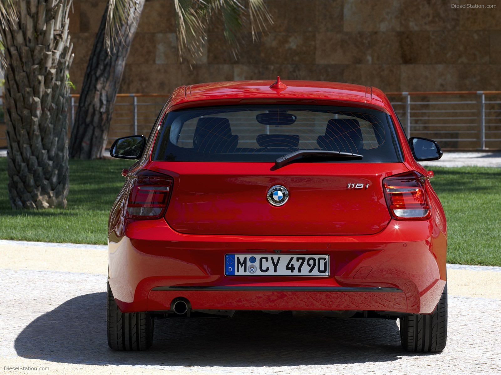 BMW 1-Series 2012