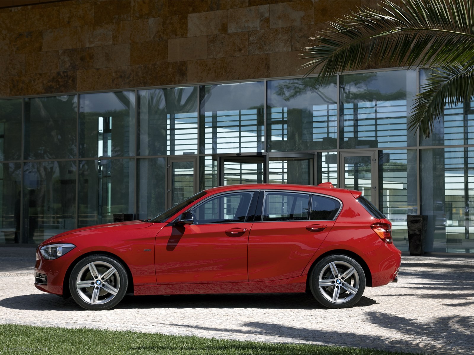 BMW 1-Series 2012