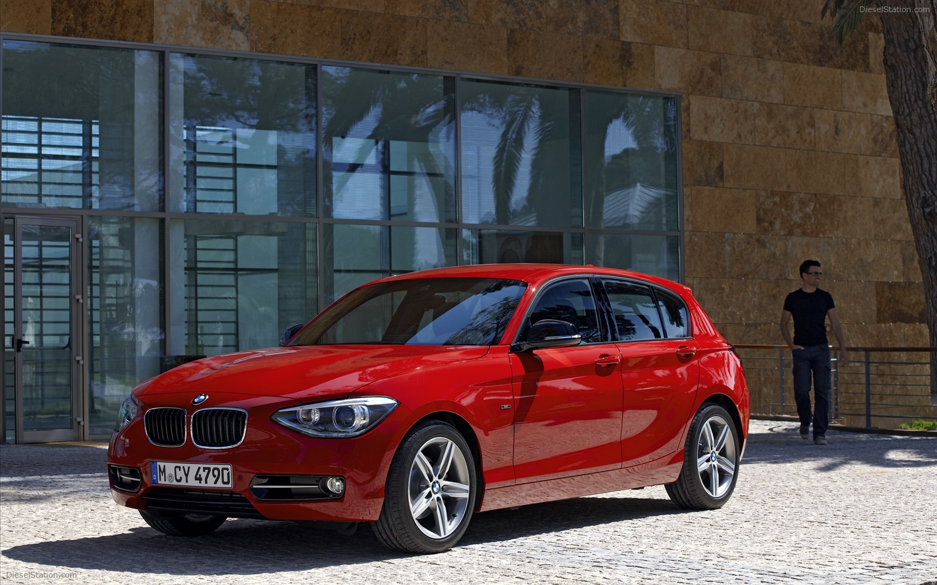BMW 1-Series 2012