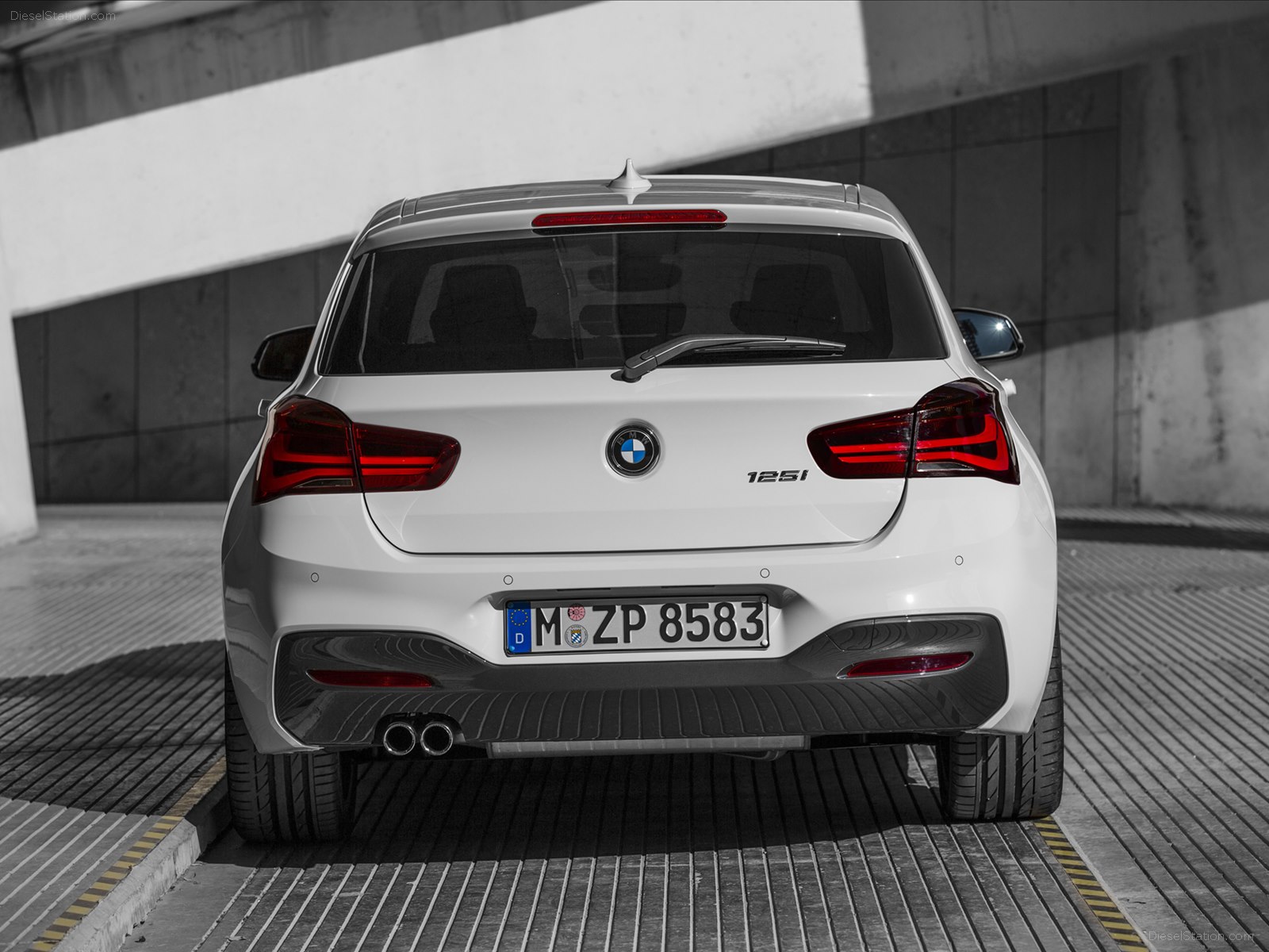 BMW 1-Series 5-Door 2015