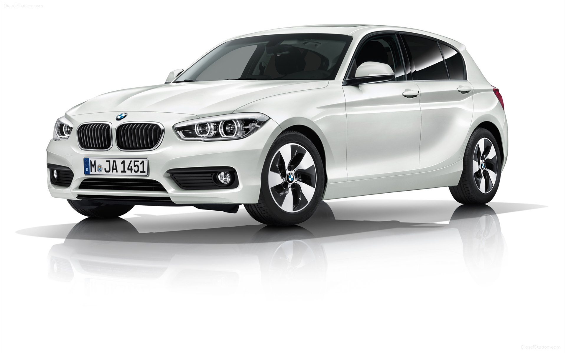 BMW 1-Series 5-Door 2015