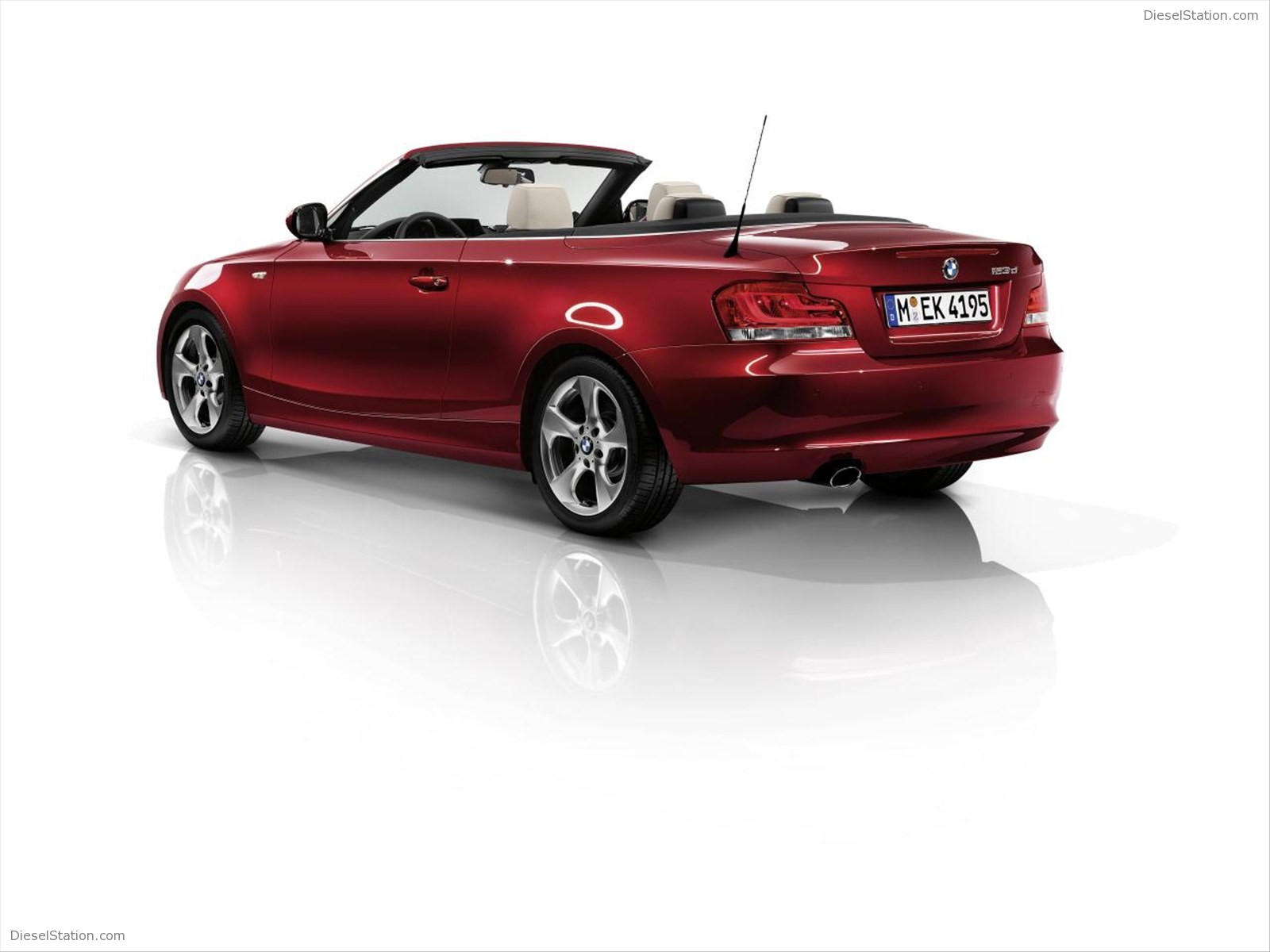 BMW 1-Series Convertible 2012