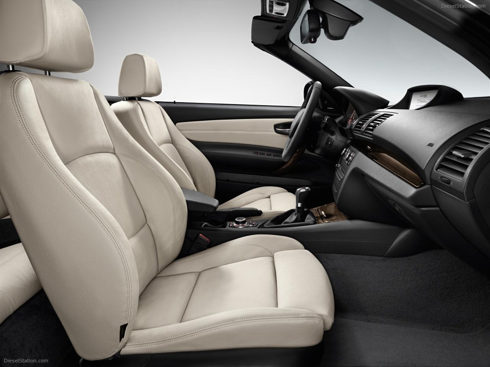 BMW 1-Series Convertible 2012