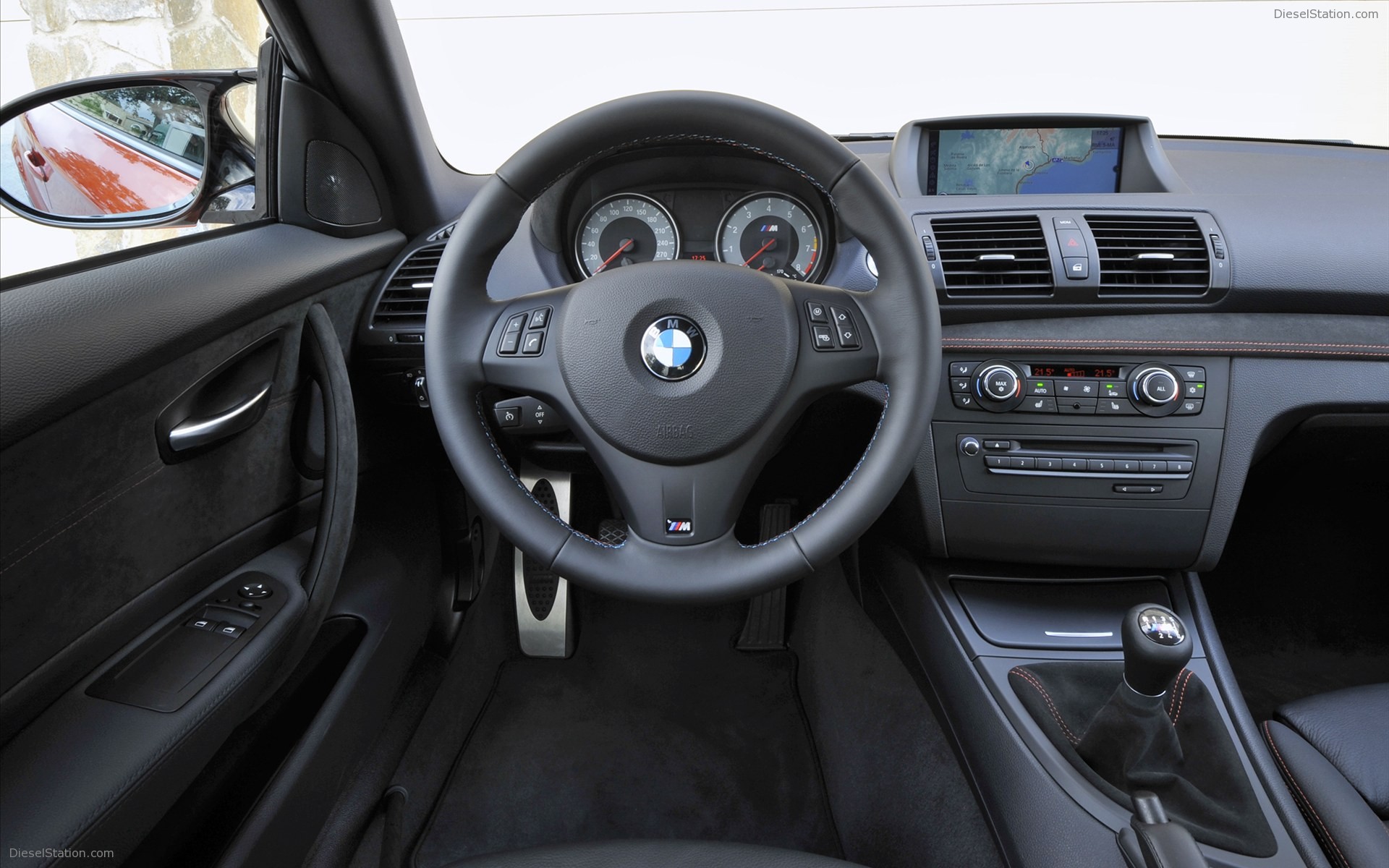 BMW 1-Series M Coupe 2011