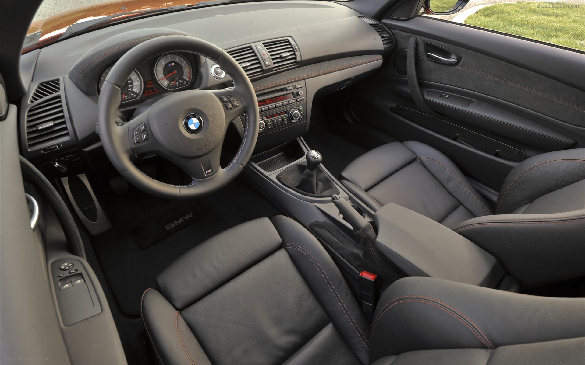 BMW 1-Series M Coupe US Version 2011