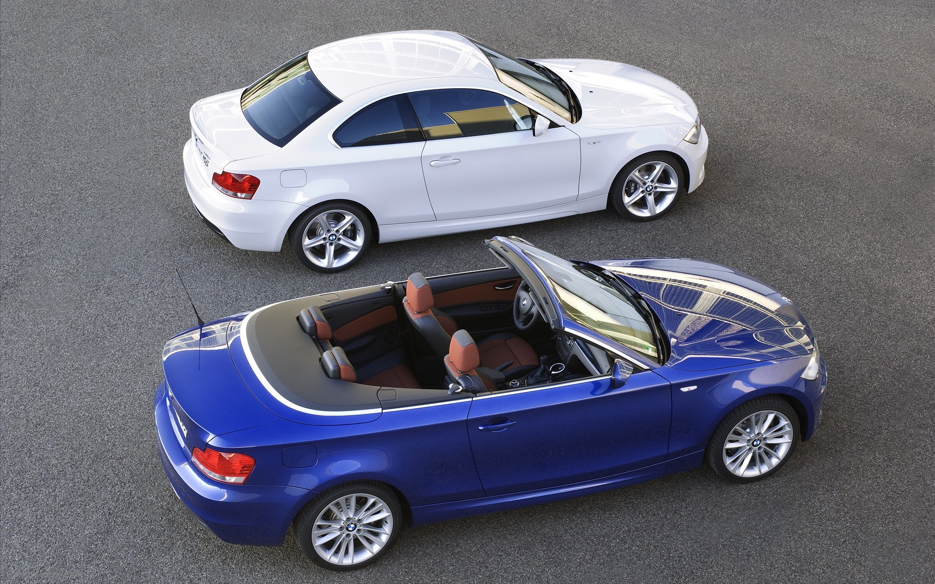 BMW 135i Coupe and Convertible 2011