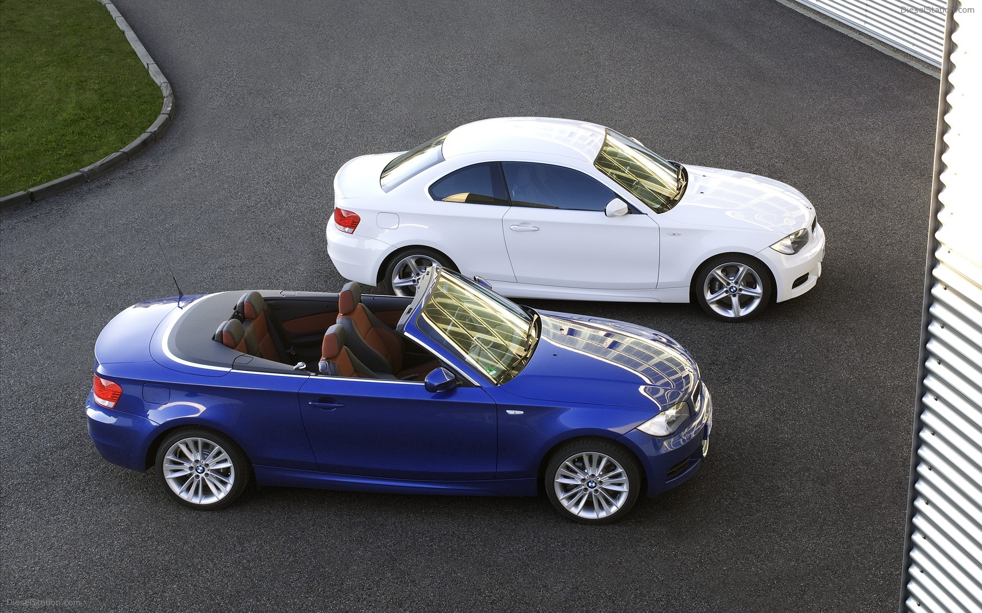 BMW 135i Coupe and Convertible 2011