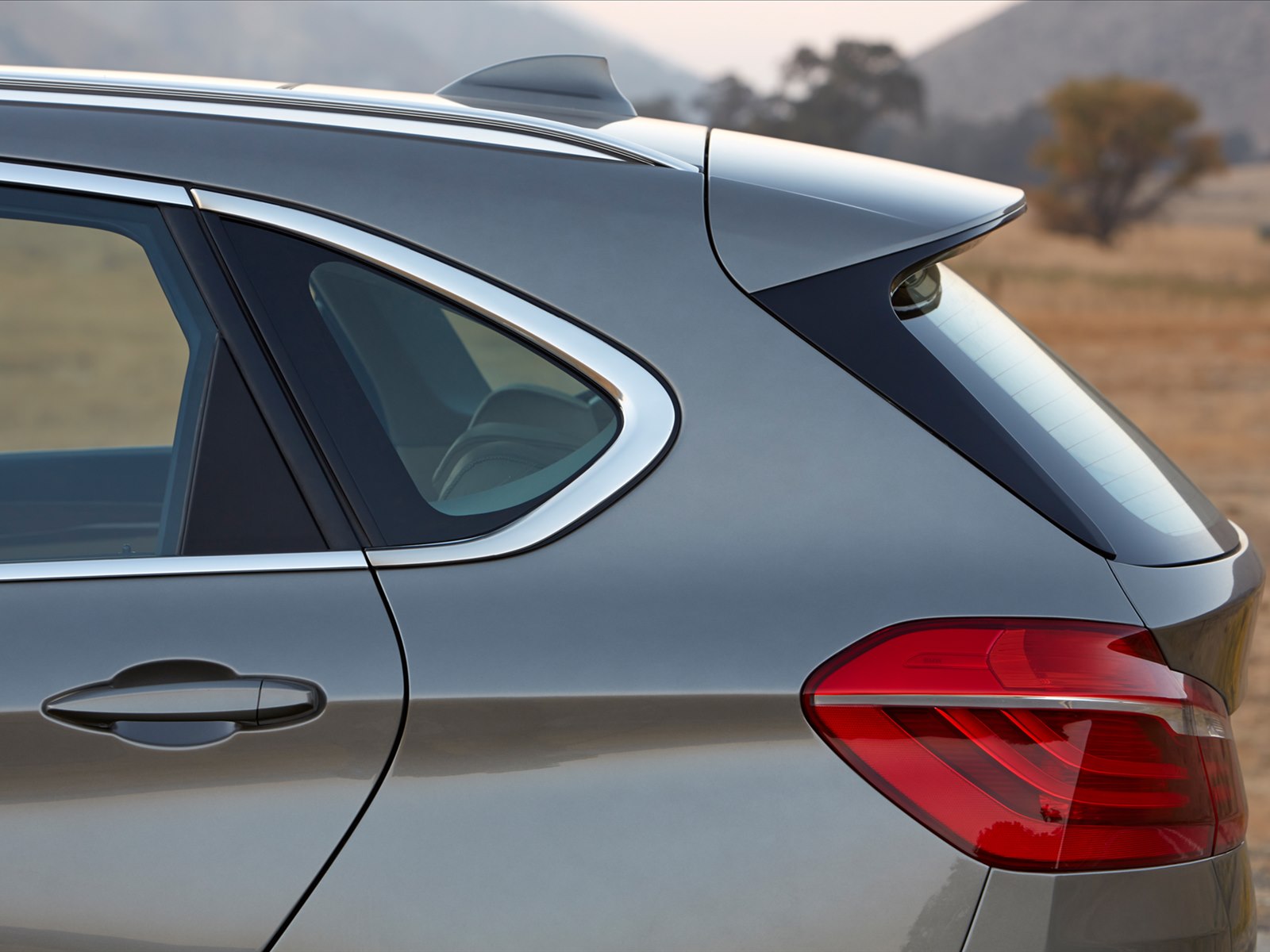 BMW 2-Series Active Tourer 2015
