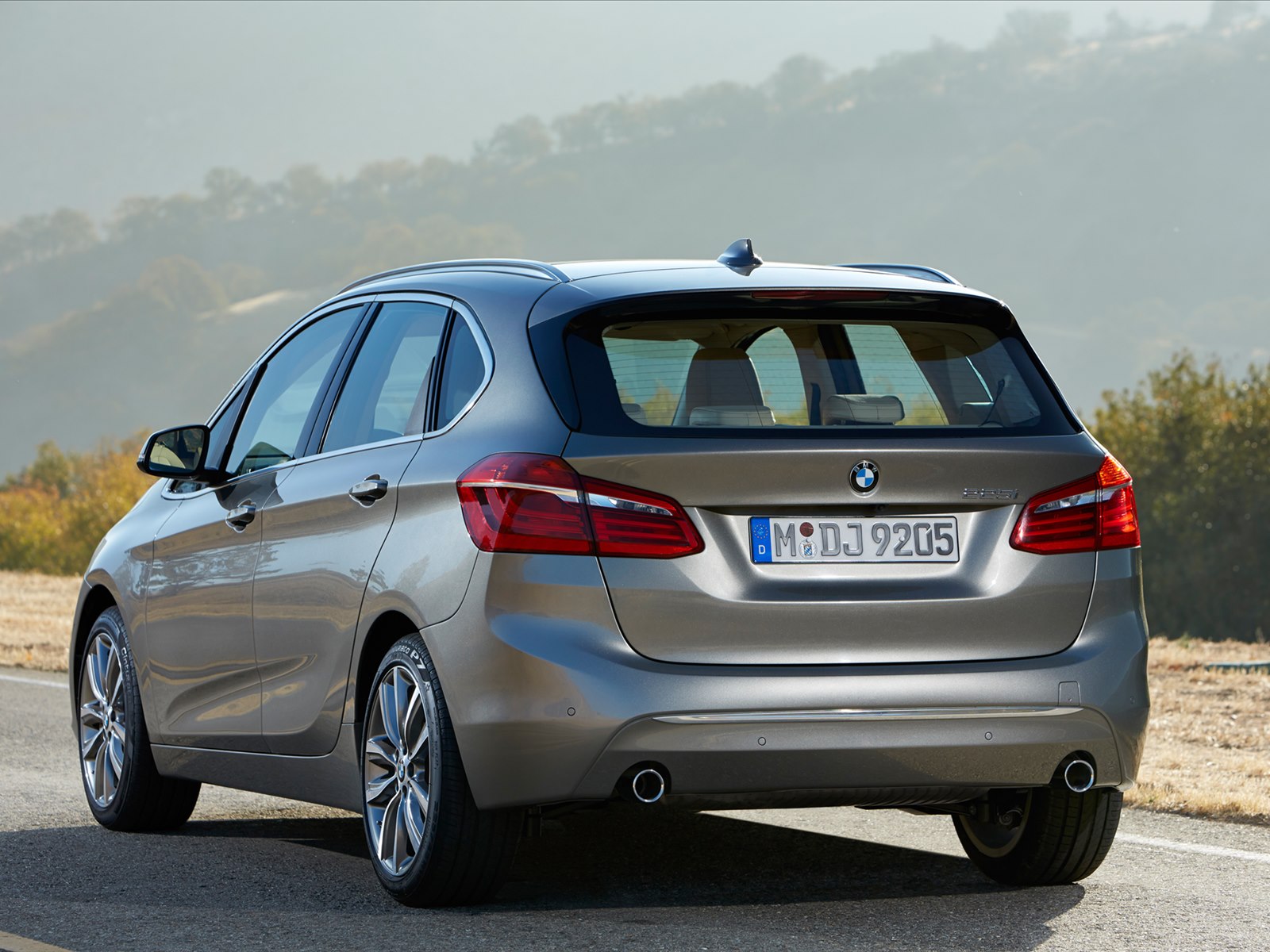 BMW 2-Series Active Tourer 2015