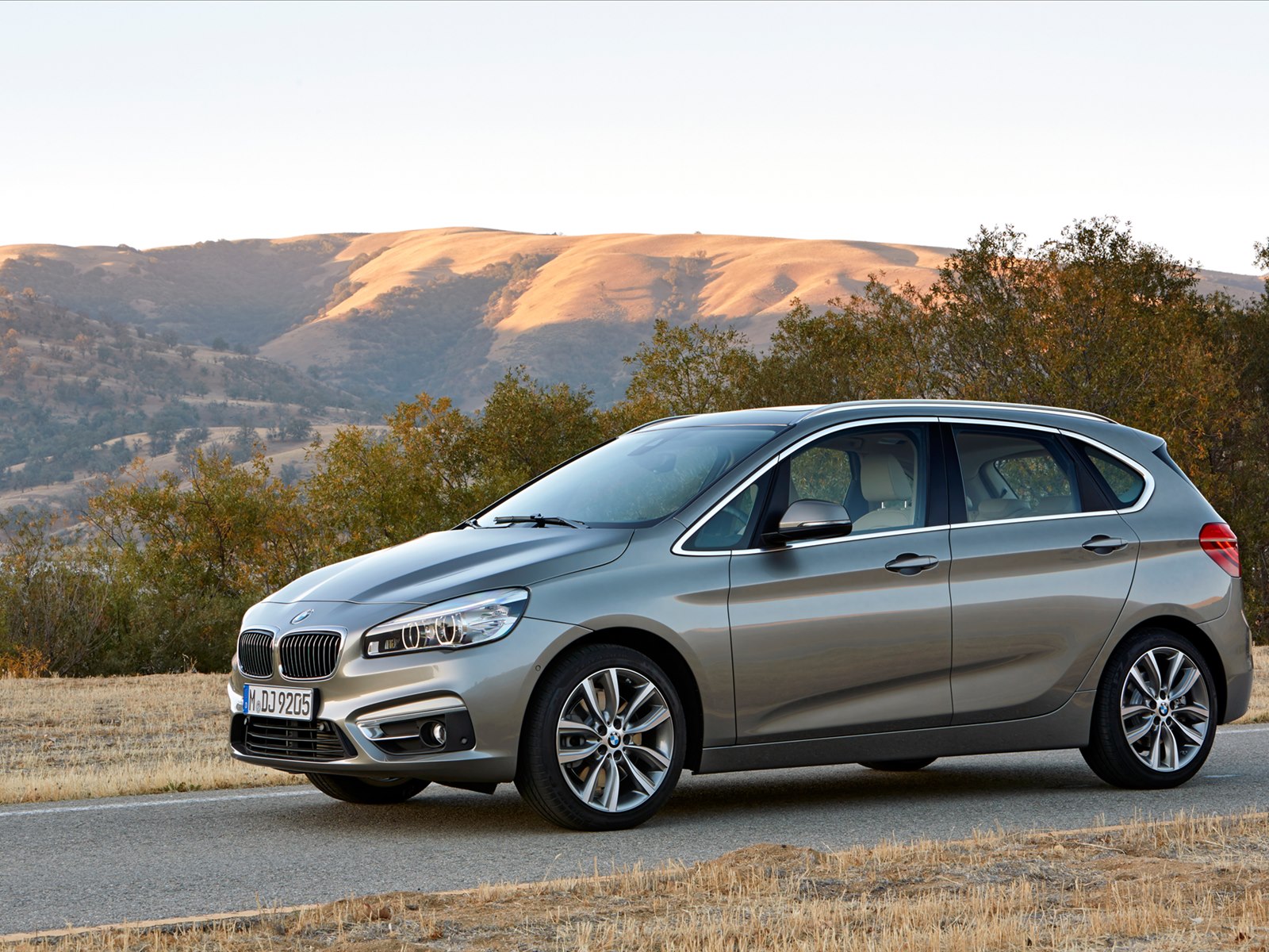 BMW 2-Series Active Tourer 2015
