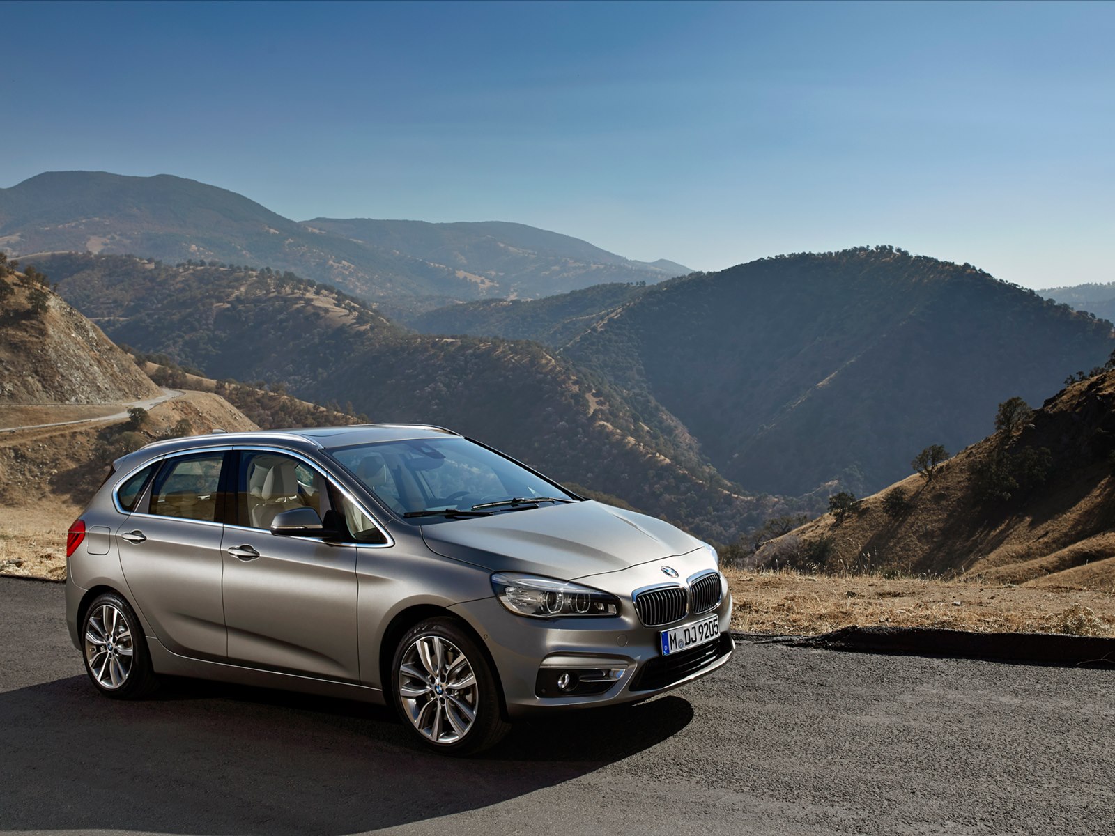 BMW 2-Series Active Tourer 2015
