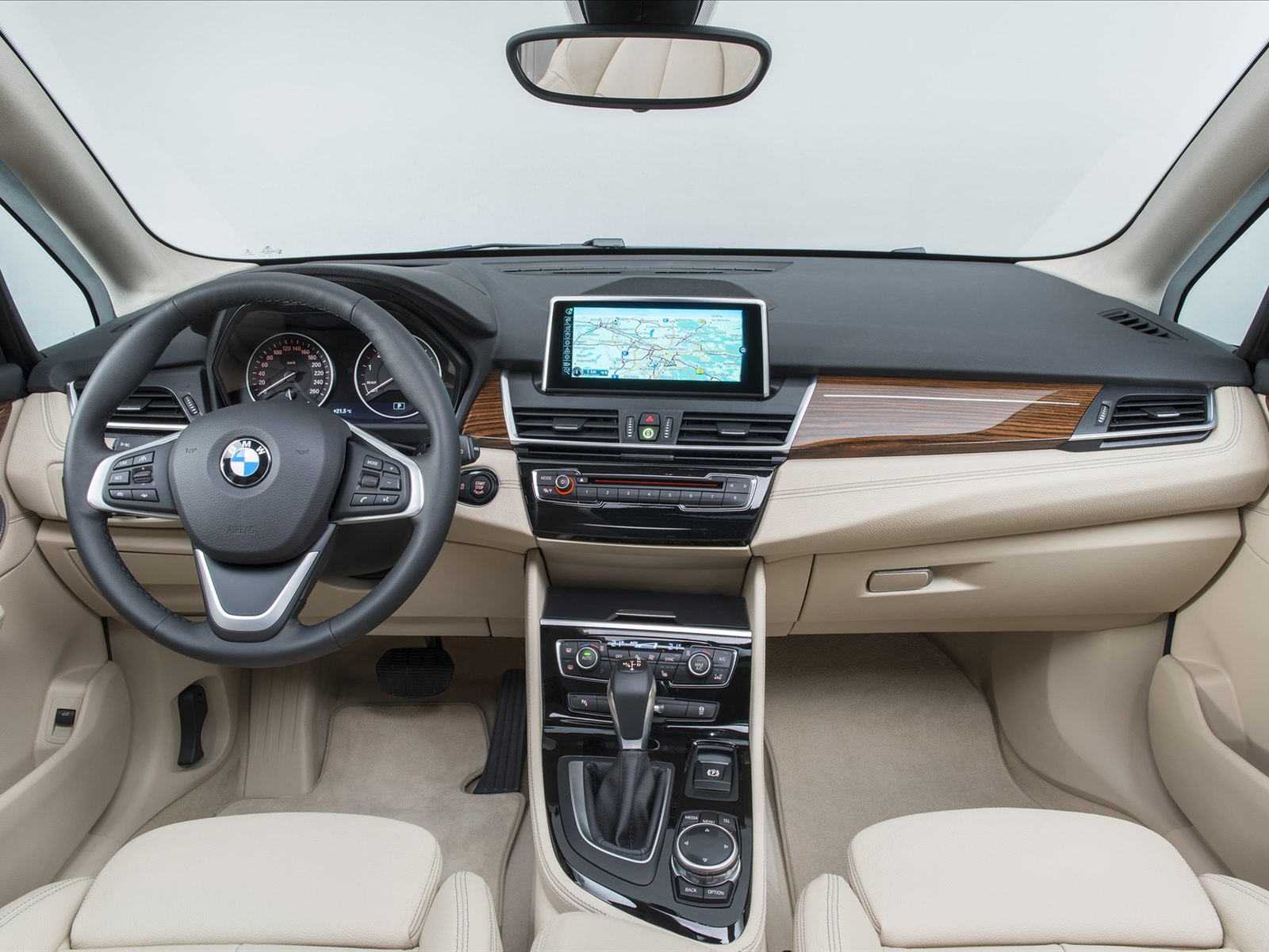 BMW 2-Series Active Tourer 2015