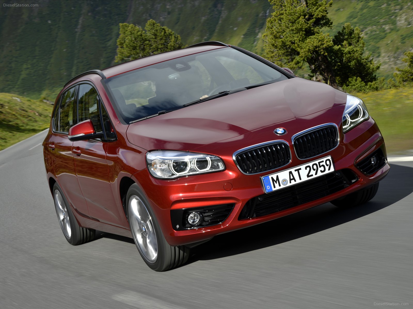 BMW 2-Series Active Tourer 2015