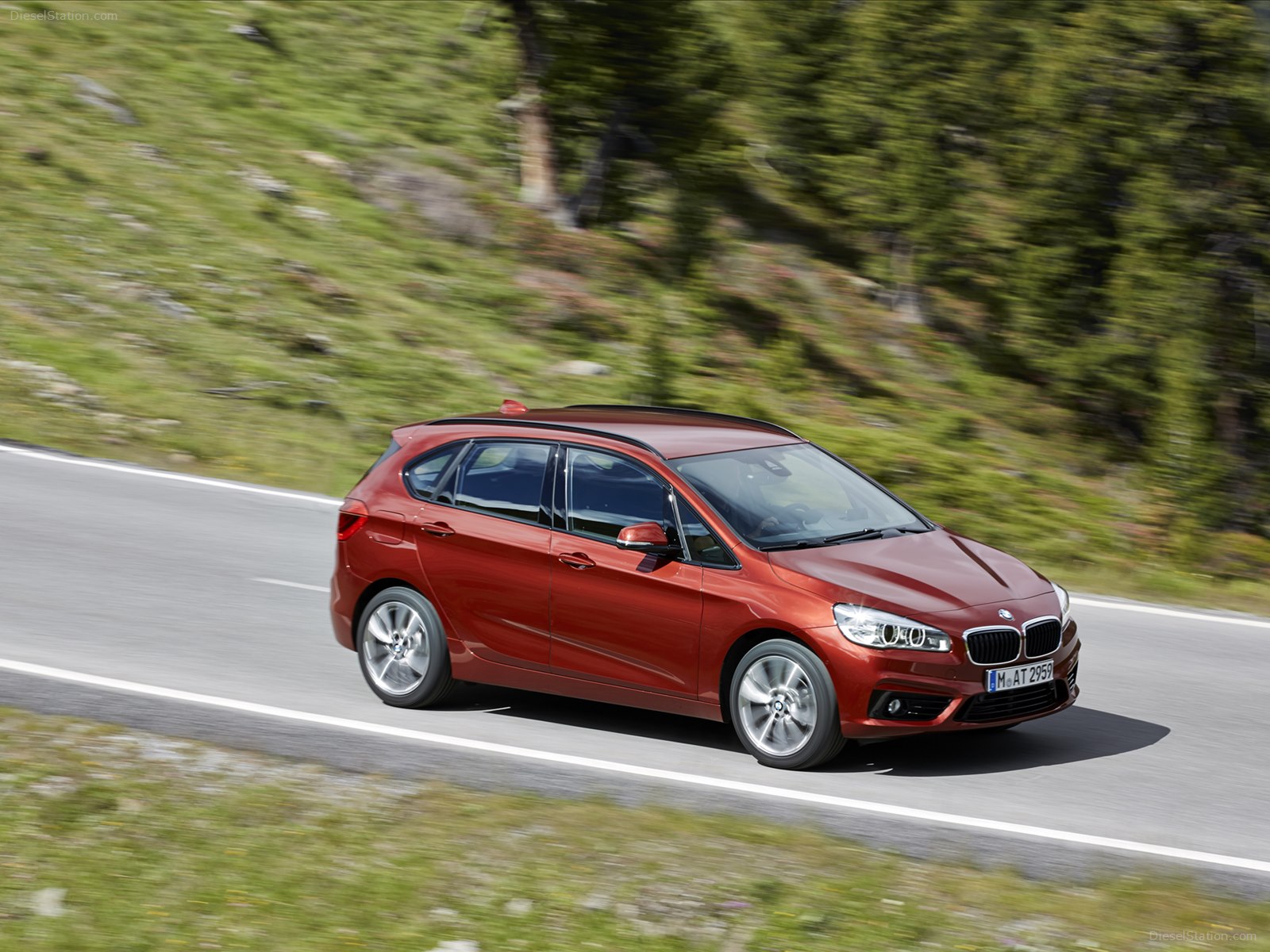 BMW 2-Series Active Tourer 2015