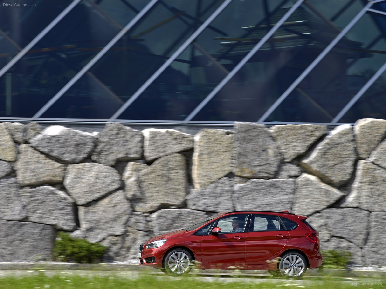 BMW 2-Series Active Tourer 2015
