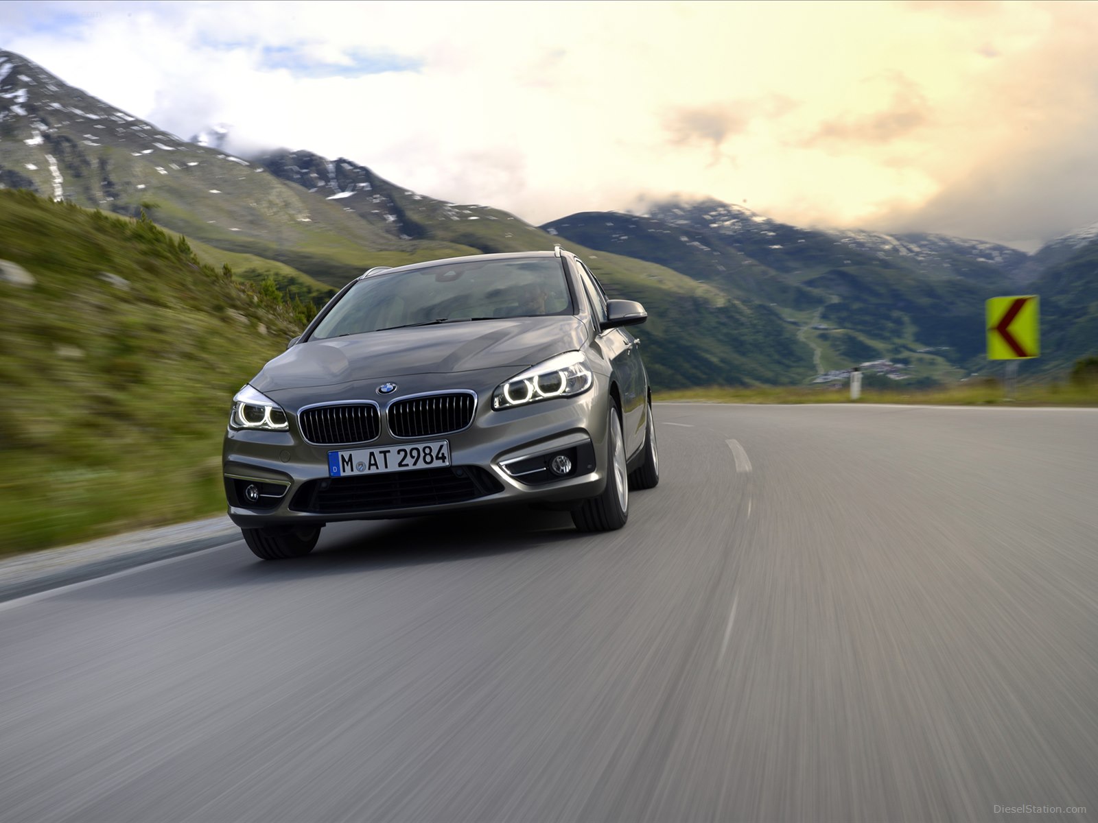 BMW 2-Series Active Tourer 2015