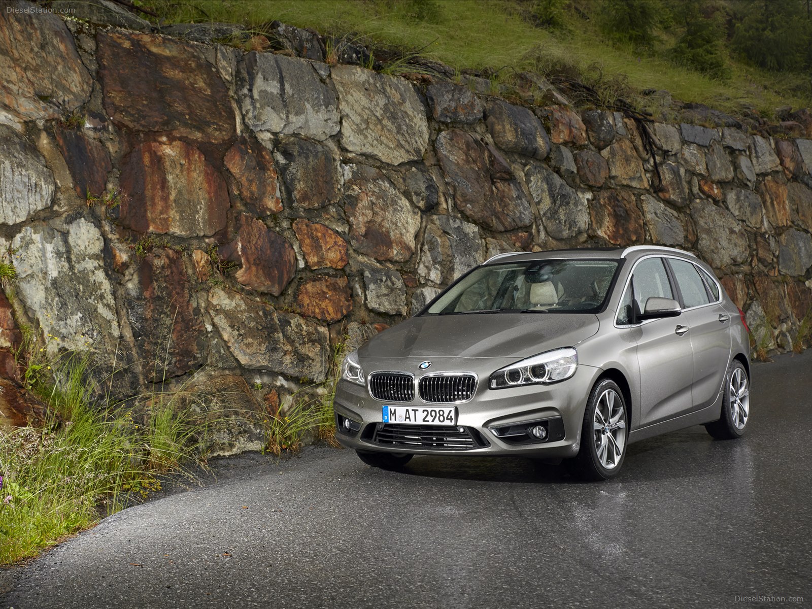 BMW 2-Series Active Tourer 2015
