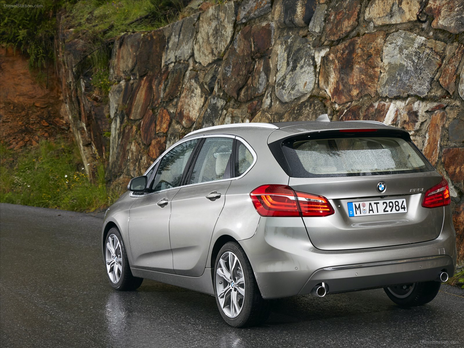 BMW 2-Series Active Tourer 2015