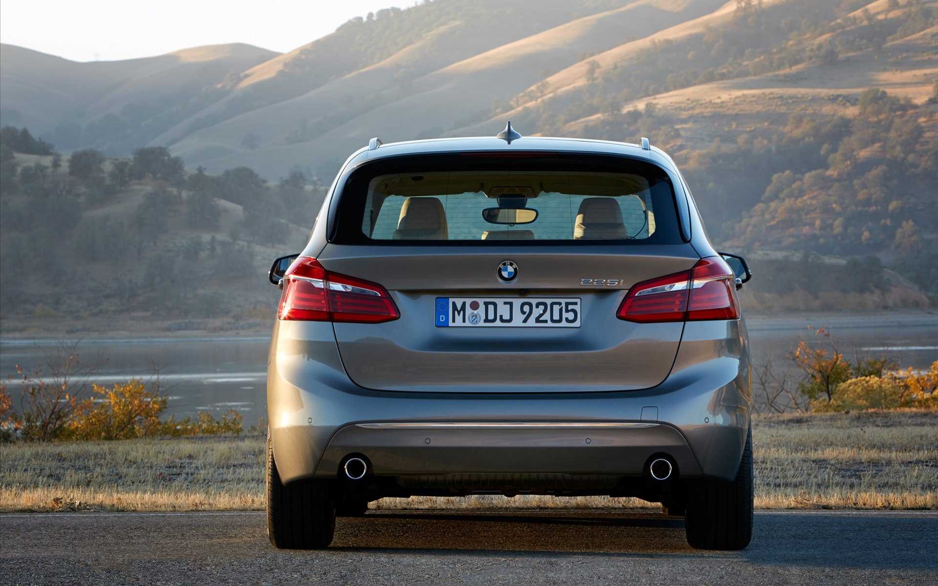 BMW 2-Series Active Tourer 2015