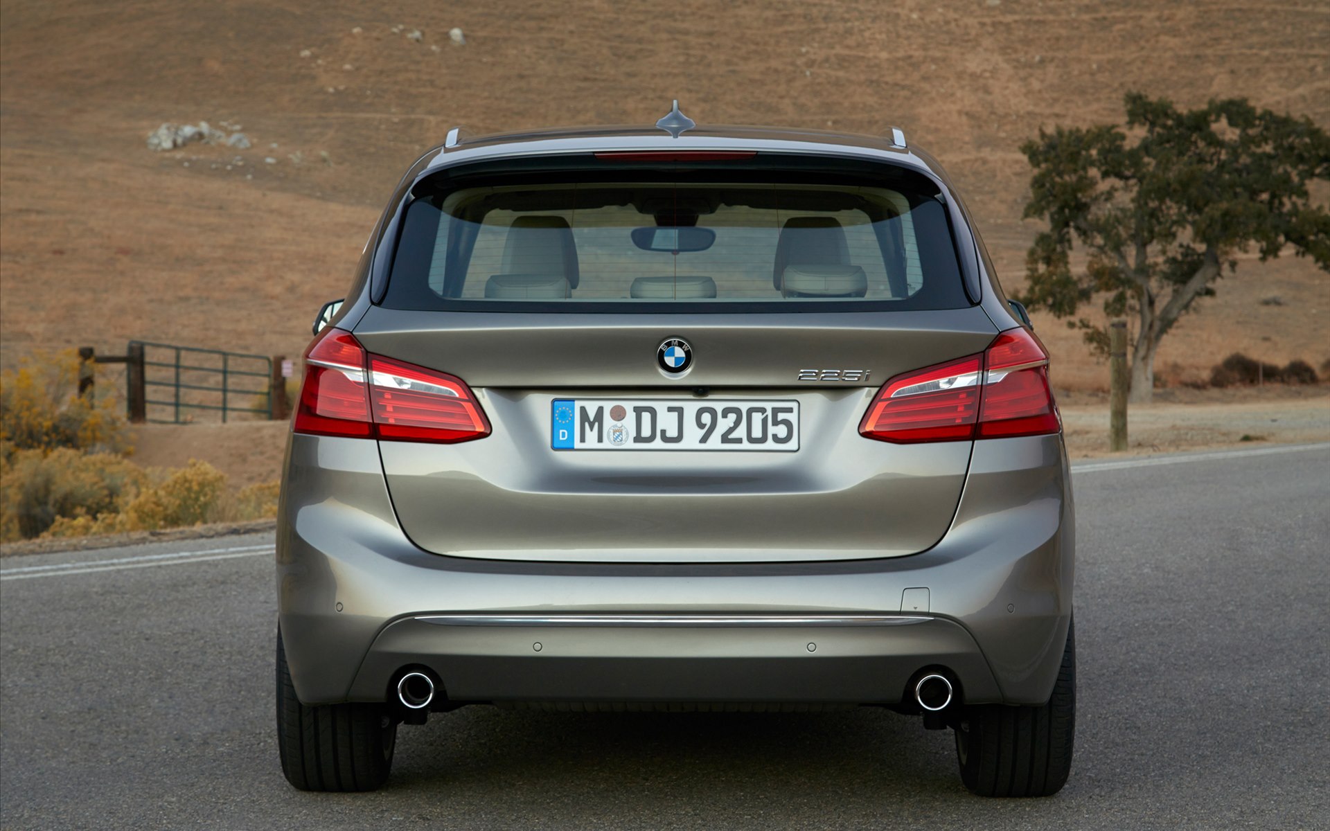 BMW 2-Series Active Tourer 2015