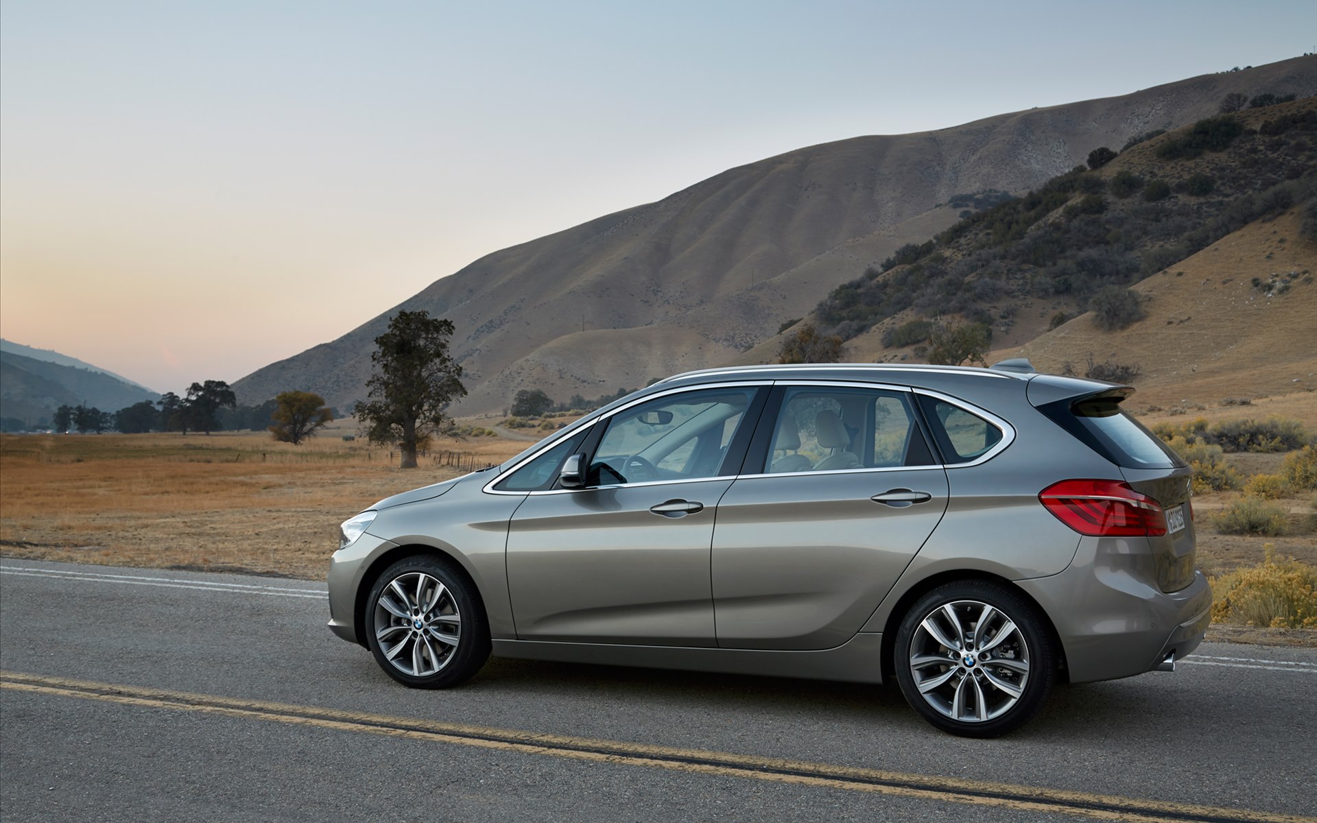 BMW 2-Series Active Tourer 2015