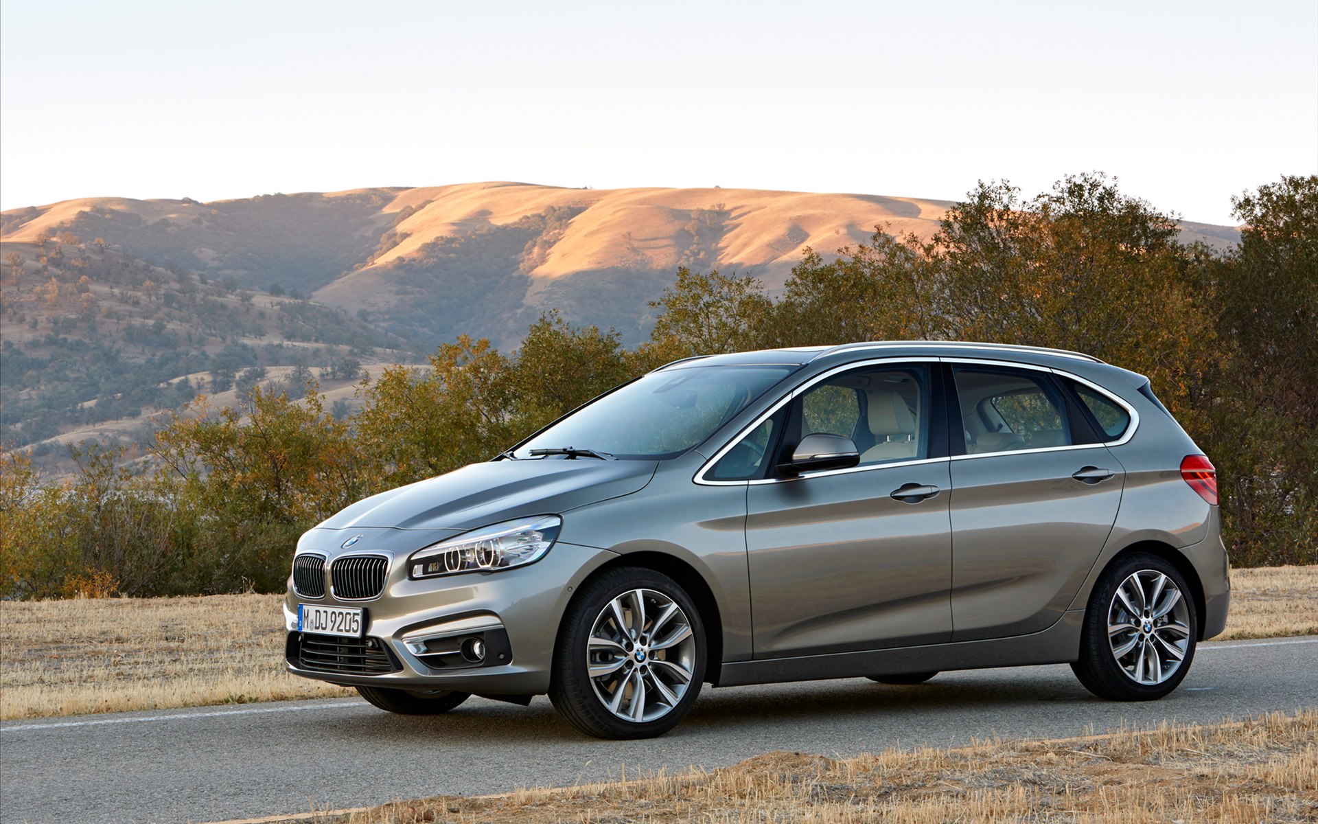 BMW 2-Series Active Tourer 2015