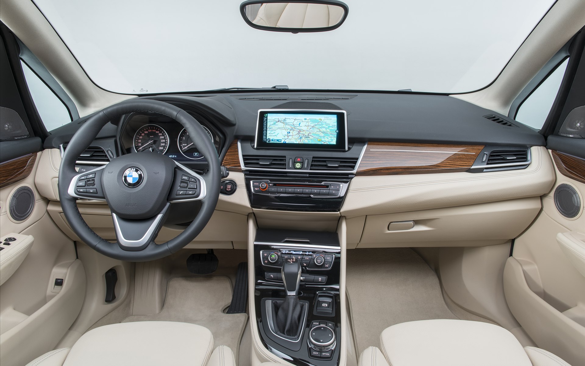 BMW 2-Series Active Tourer 2015