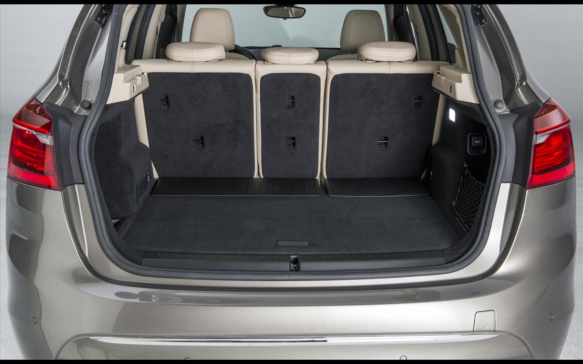 BMW 2-Series Active Tourer 2015