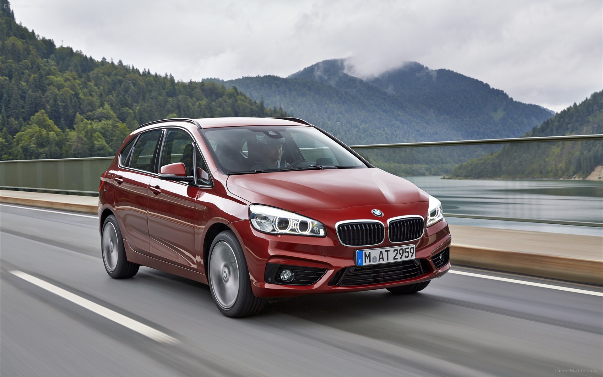 BMW 2-Series Active Tourer 2015