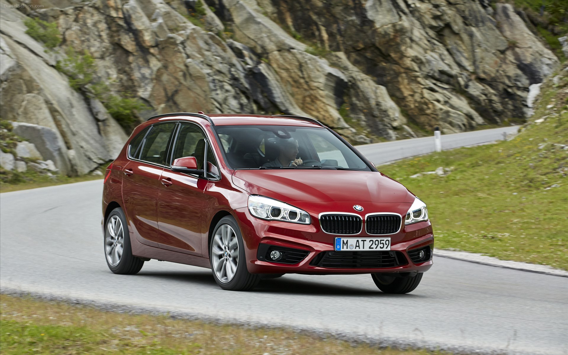 BMW 2-Series Active Tourer 2015