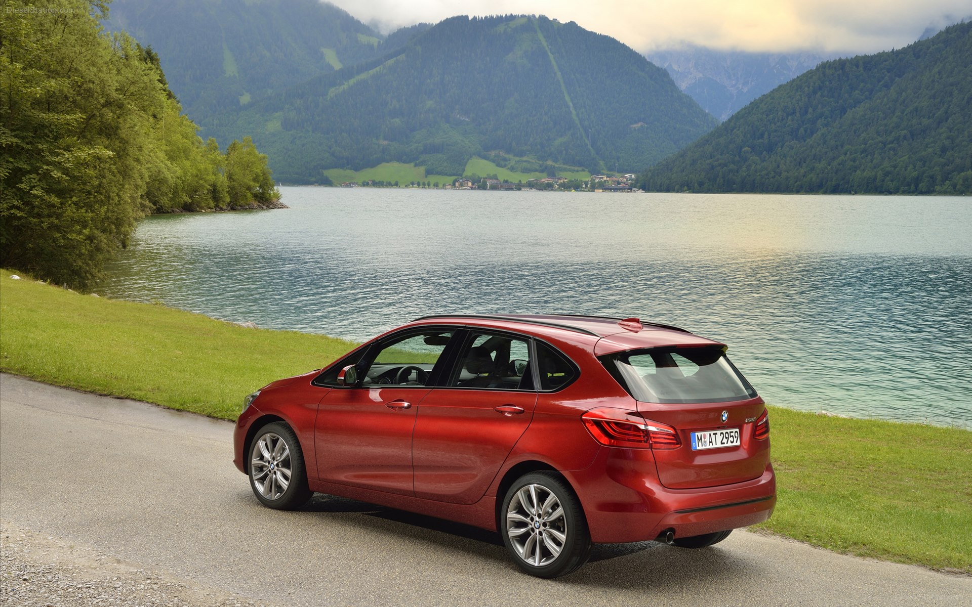 BMW 2-Series Active Tourer 2015