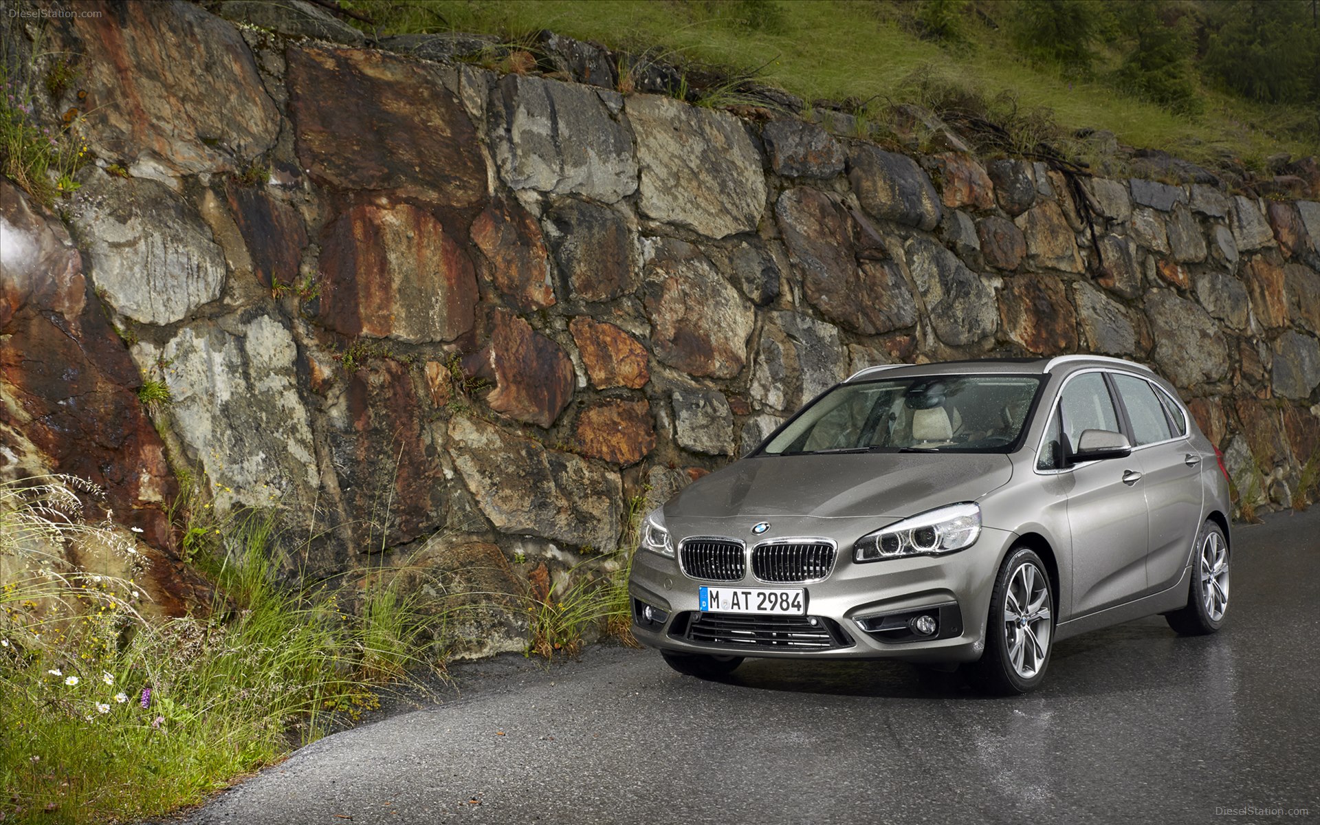 BMW 2-Series Active Tourer 2015