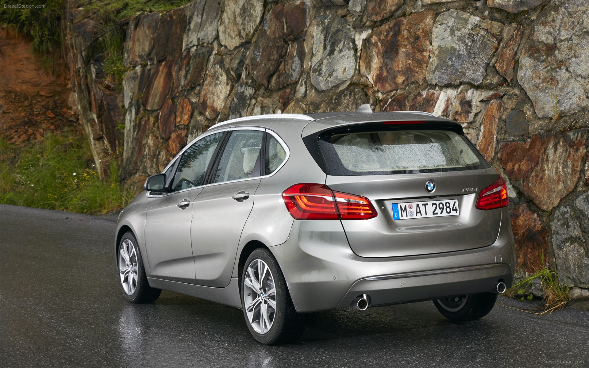 BMW 2-Series Active Tourer 2015