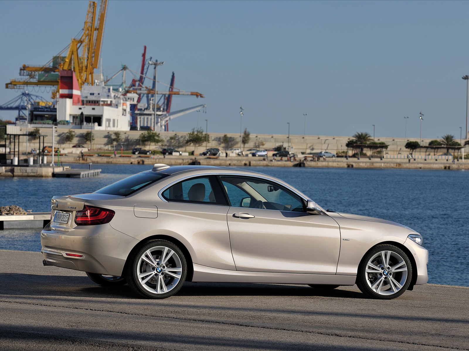 BMW 2-Series Coupe 2014
