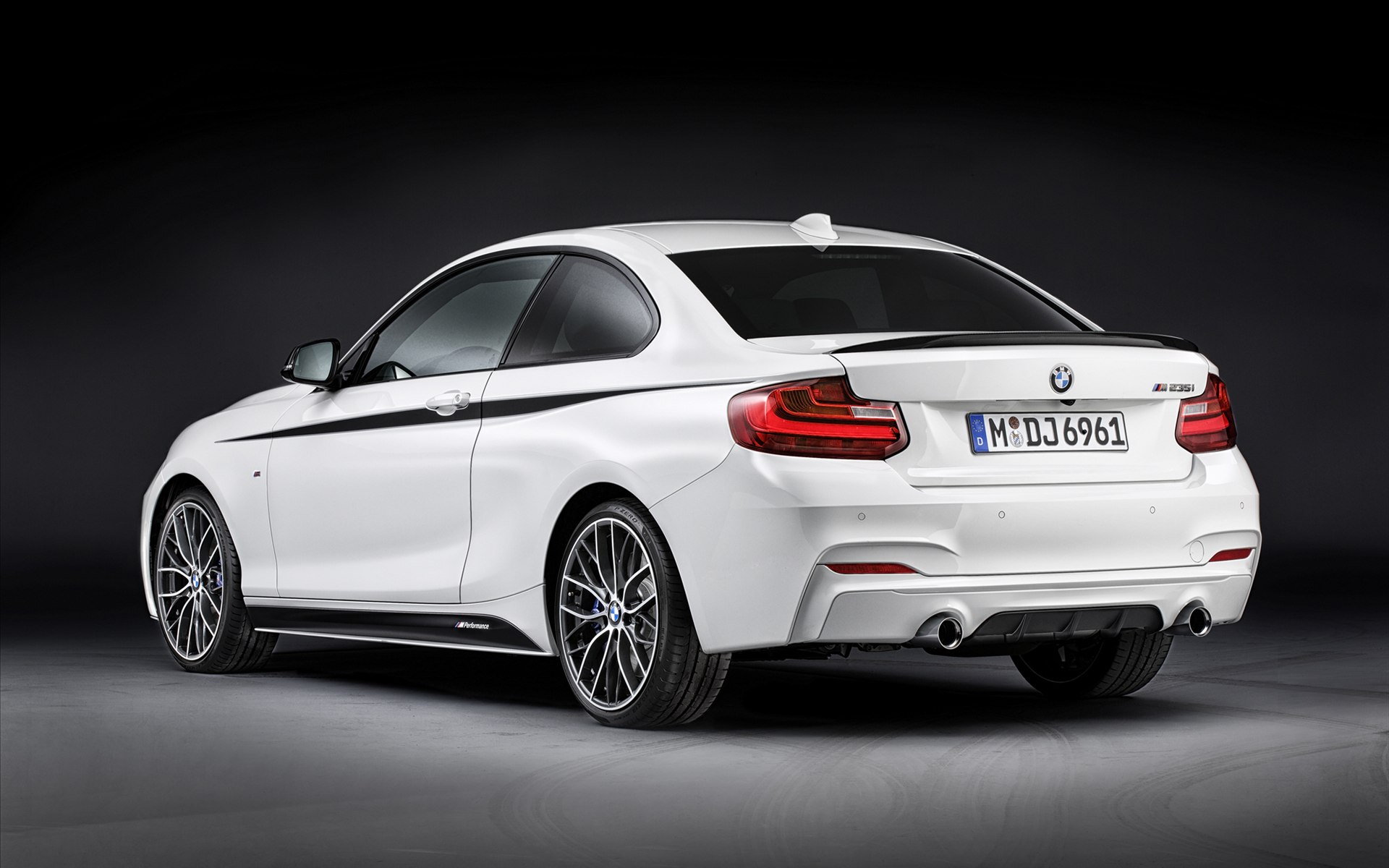 BMW 2-Series Coupe with M Performance Parts 2014