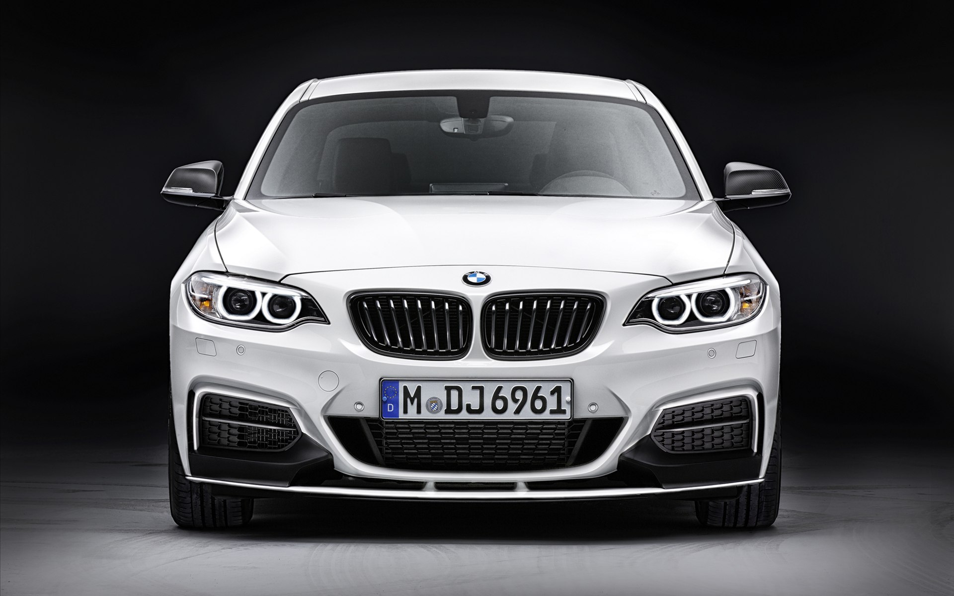 BMW 2-Series Coupe with M Performance Parts 2014 BMW 2-Series Coupe with M Performance Parts 2014