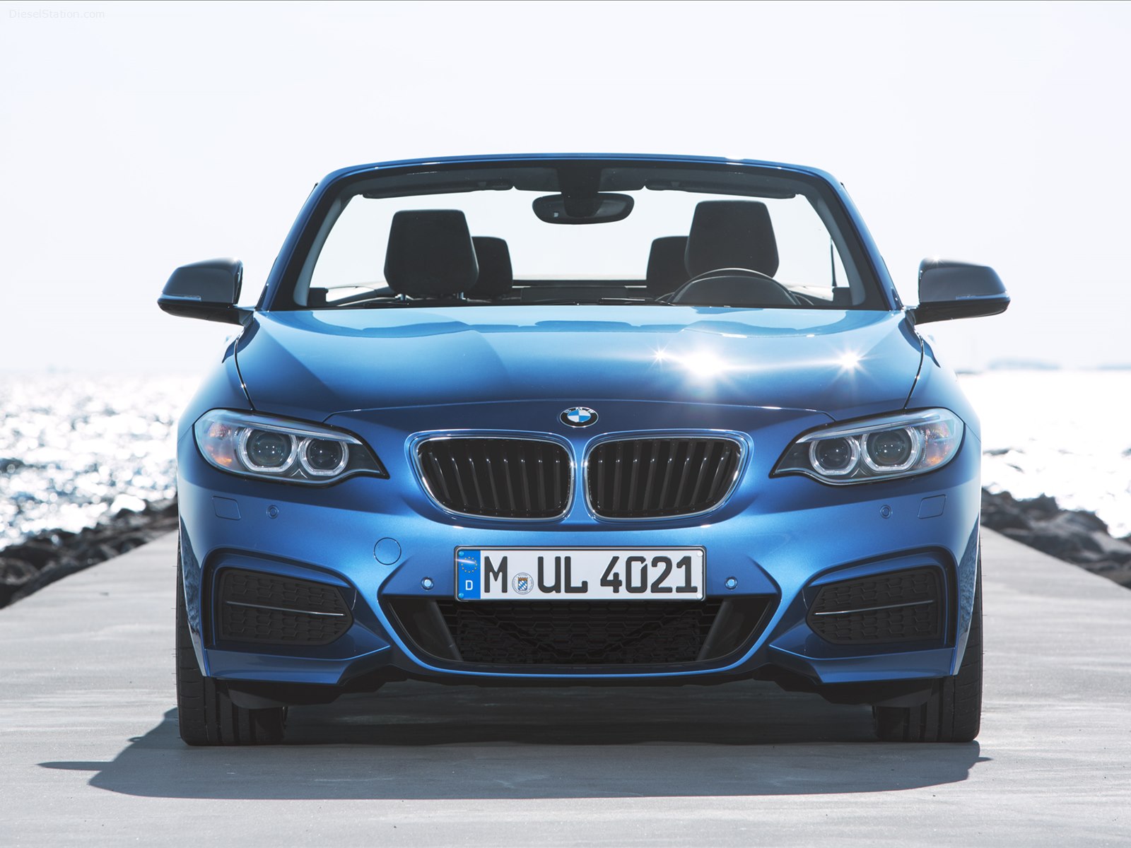 BMW M235i Convertible 2015