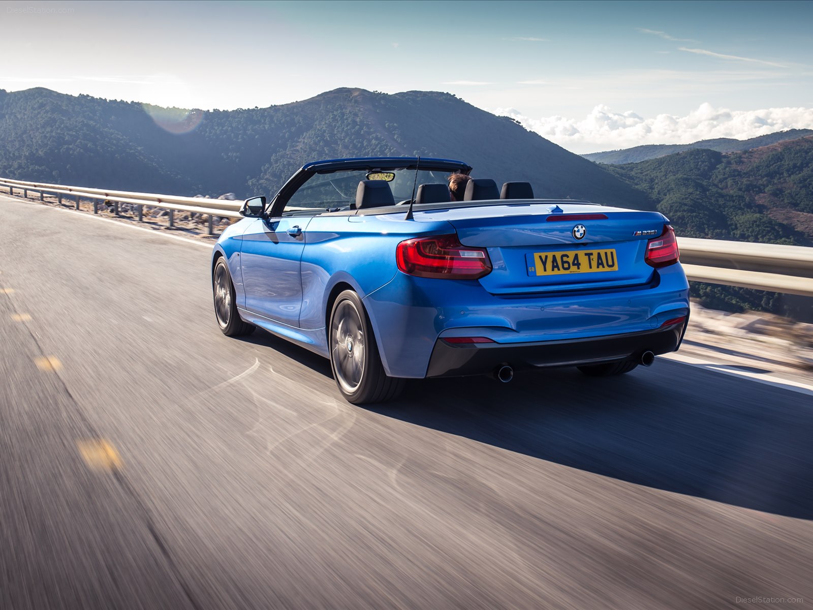 BMW M235i Convertible 2015