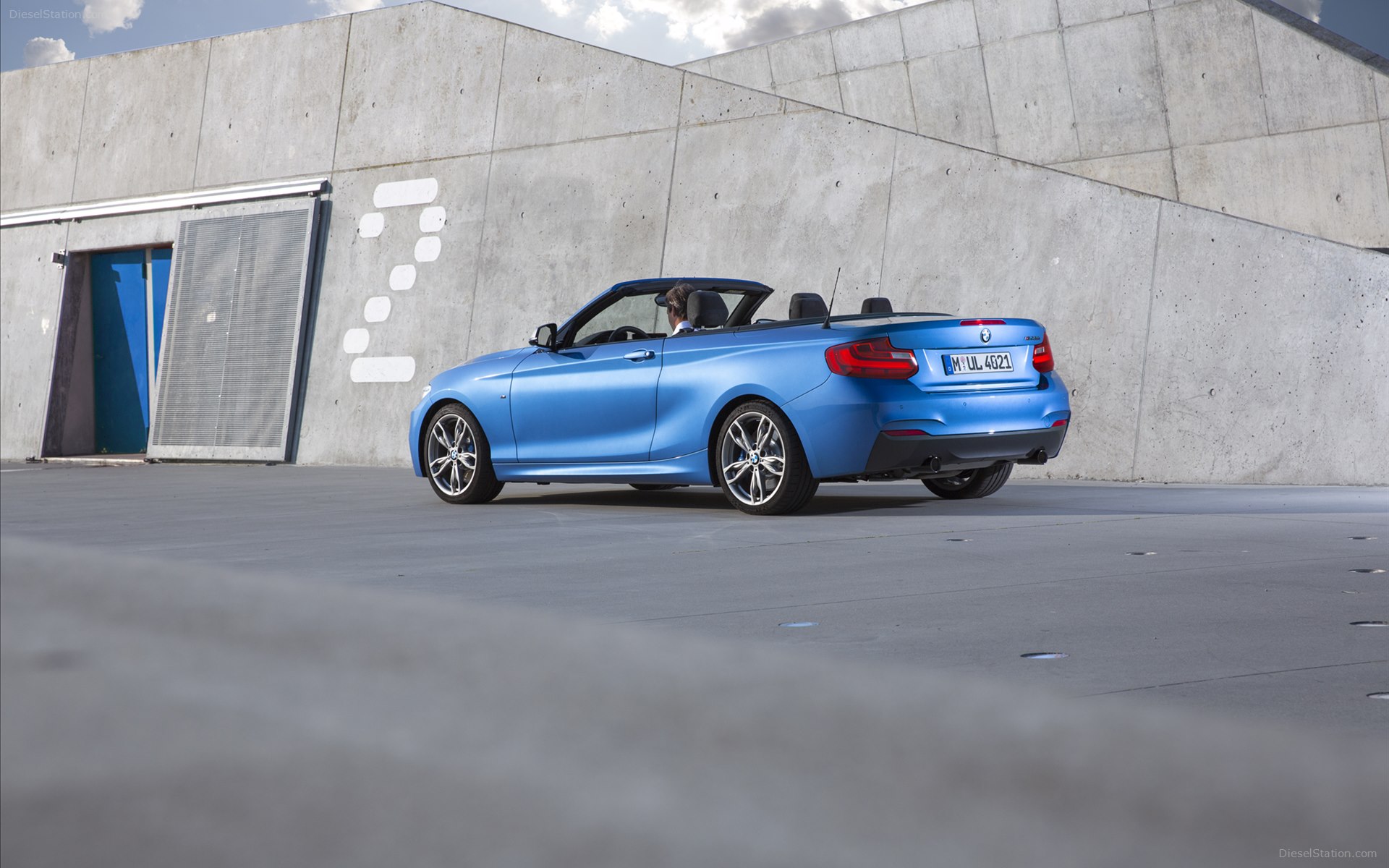 BMW M235i Convertible 2015