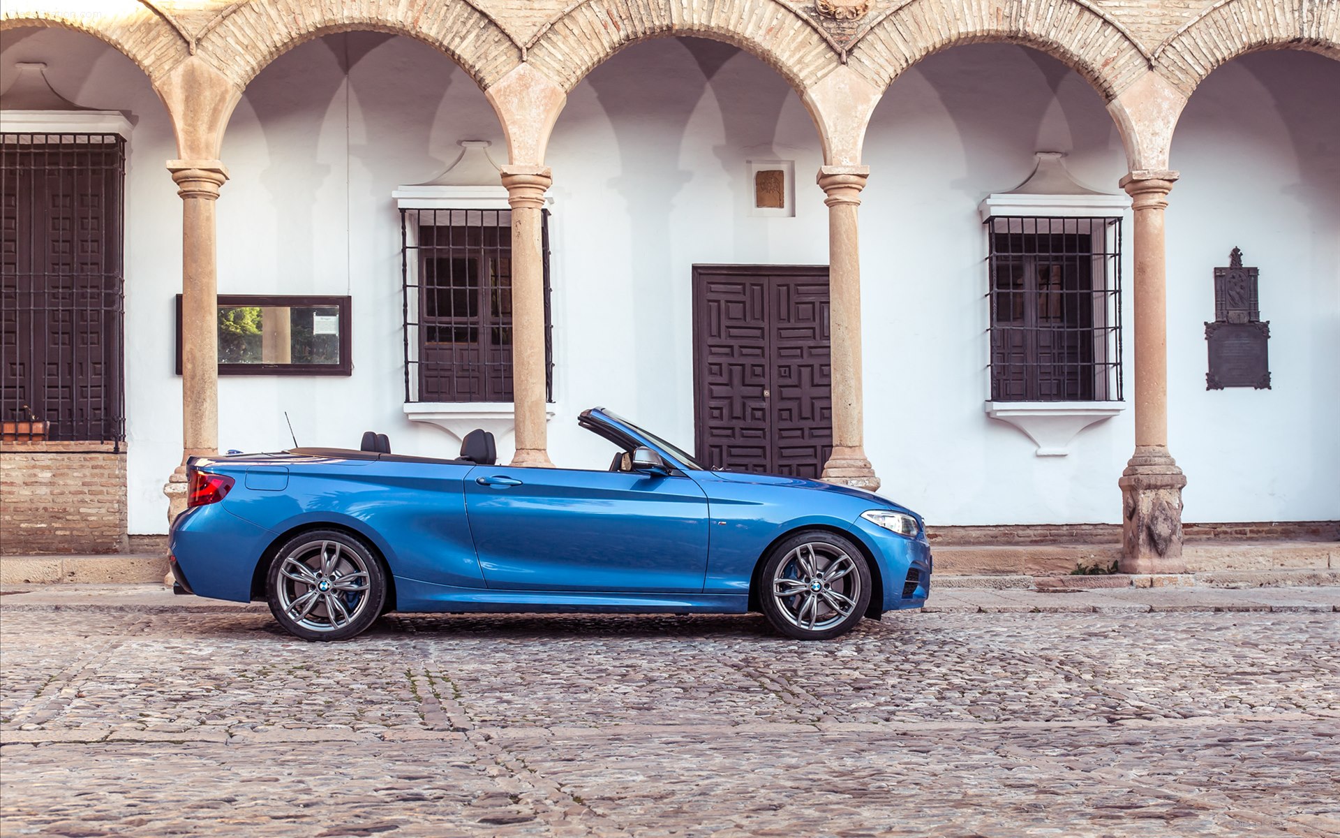 BMW M235i Convertible 2015