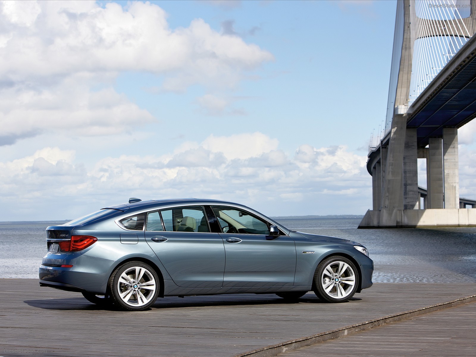 2010 BMW 5 Series Gran Turismo