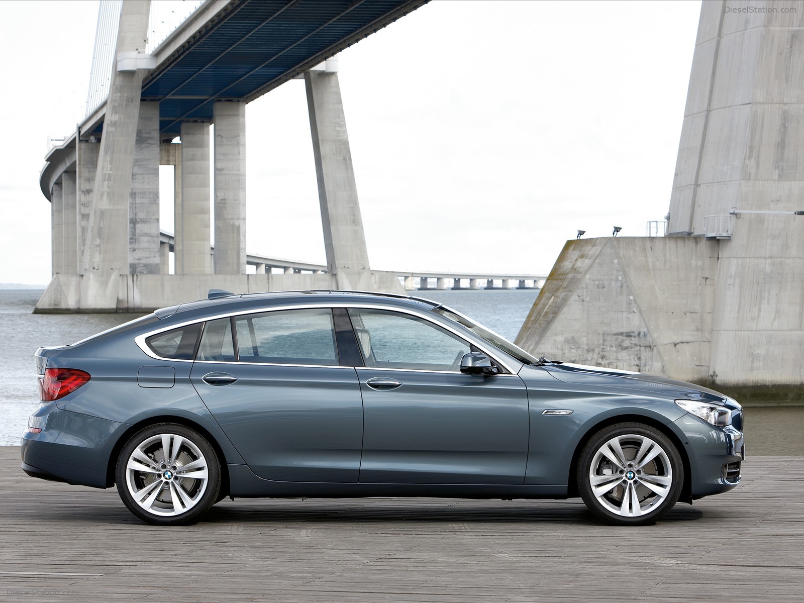 2010 BMW 5 Series Gran Turismo