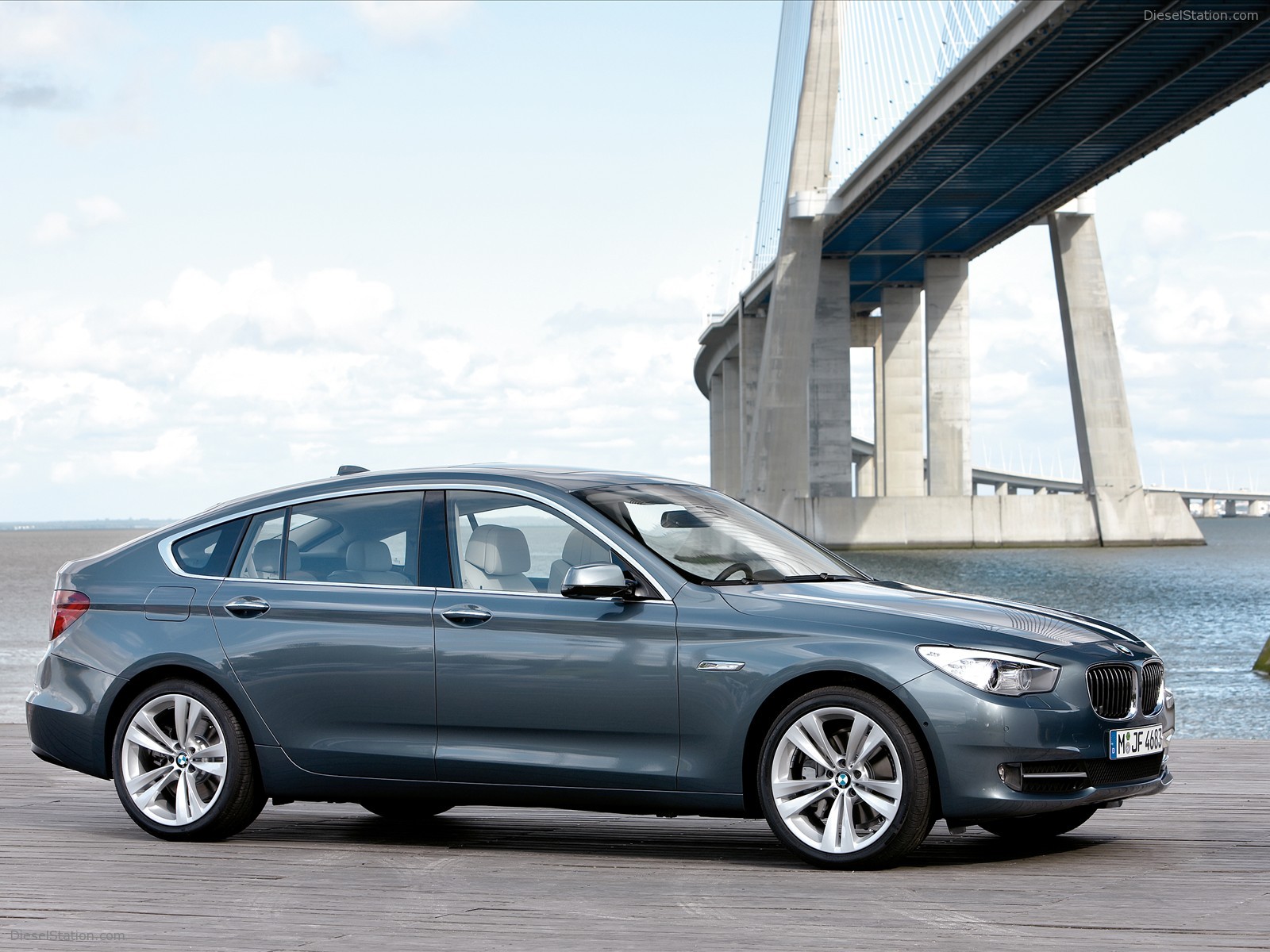 2010 BMW 5 Series Gran Turismo