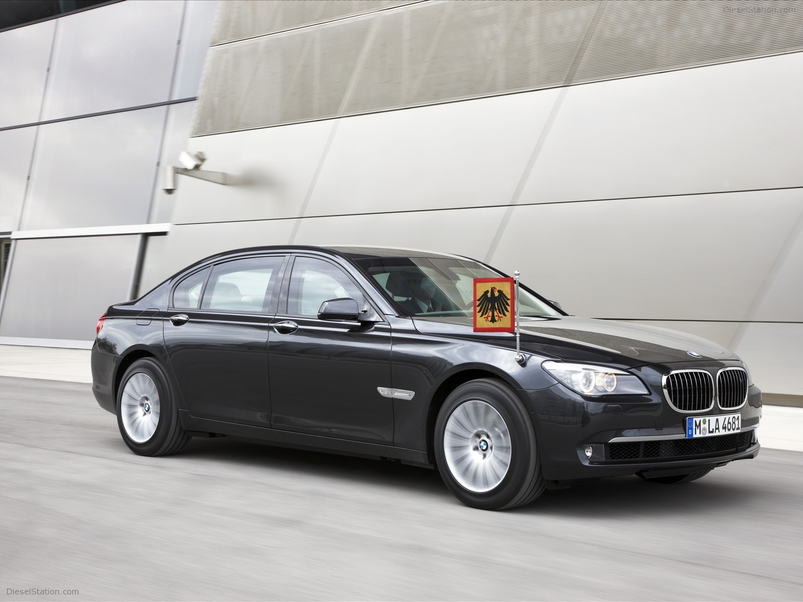 2010 BMW 7-Series High Security