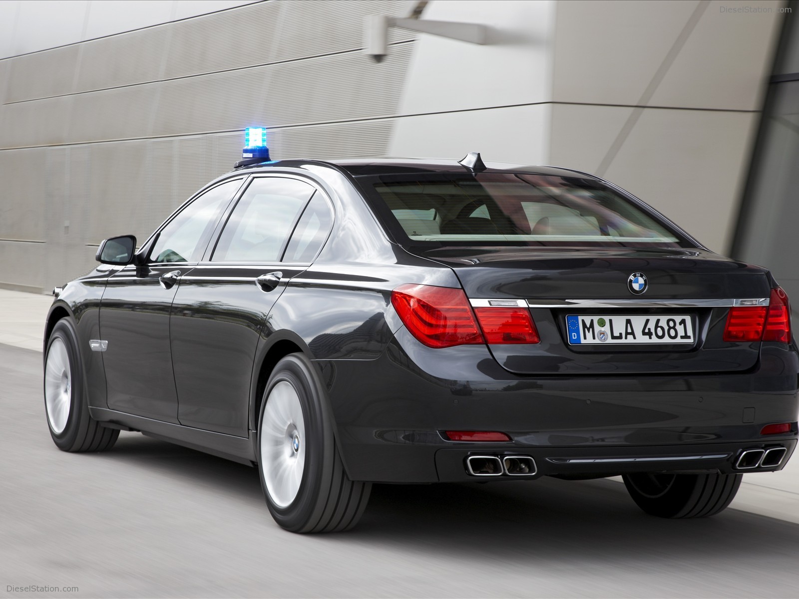 2010 BMW 7-Series High Security