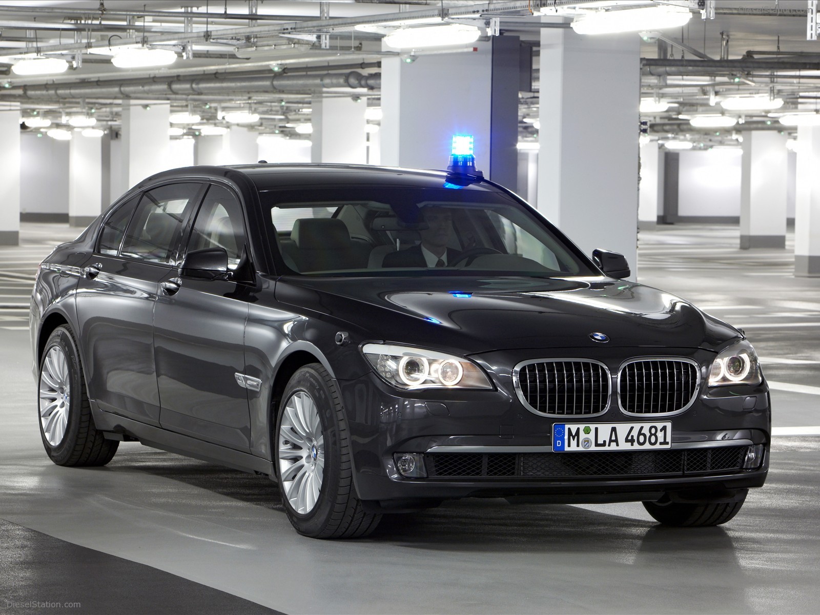 2010 BMW 7-Series High Security