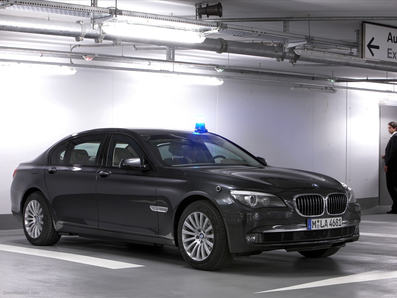 2010 BMW 7-Series High Security